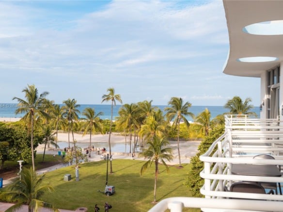 1052 Ocean Dr # C503, Miami Beach FL 33139 — #A11444484