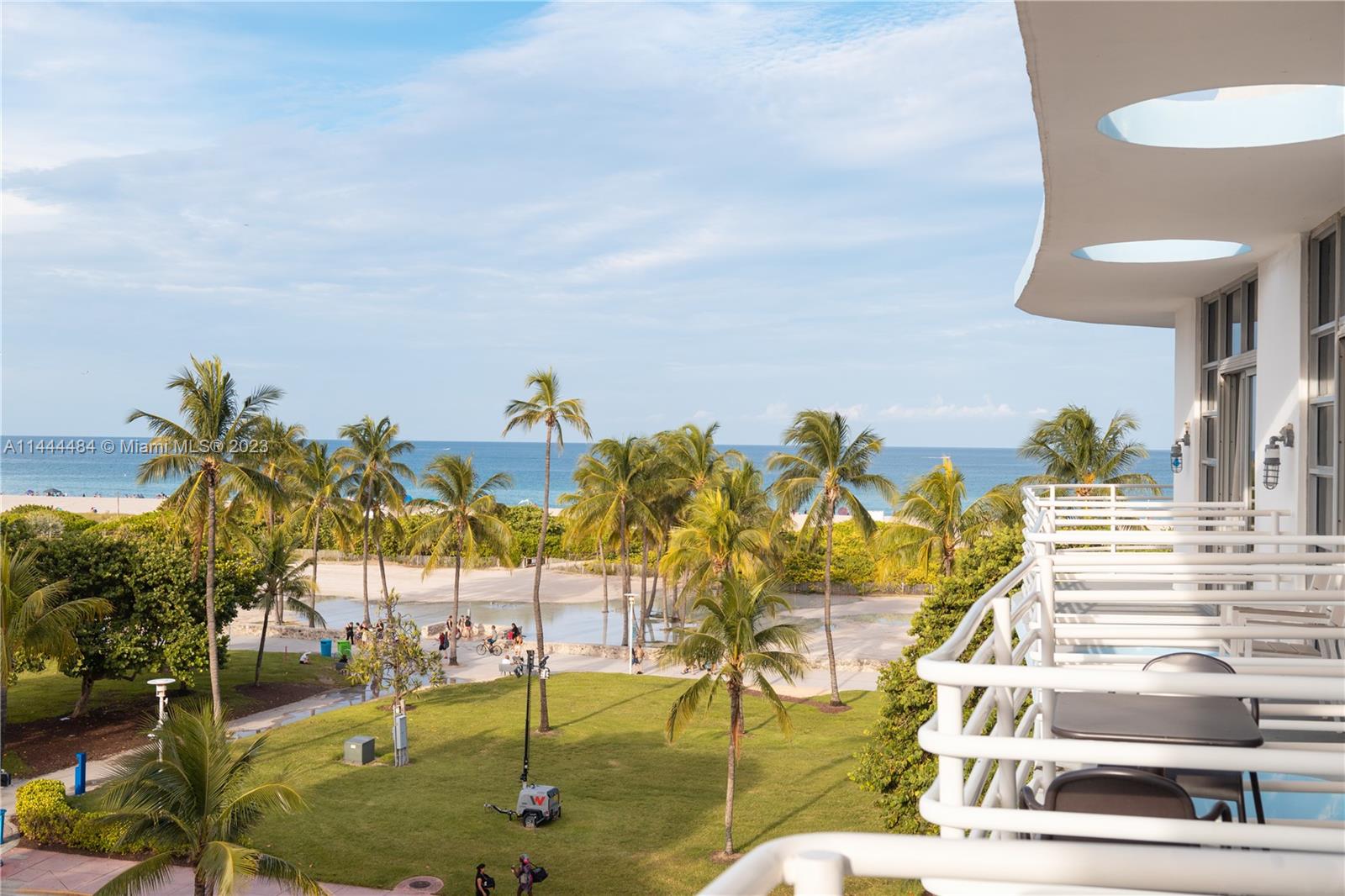 83dcefb7-3001 1052 Ocean Dr # C503, Miami Beach FL 33139 — #A11444484