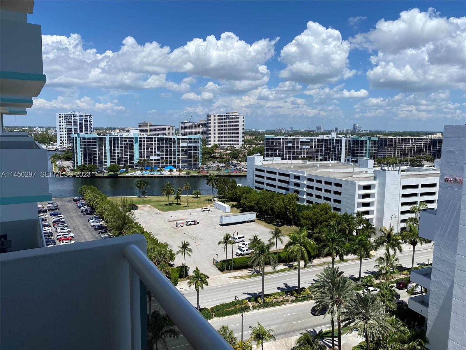 83dcefb7-3009 3725 S Ocean Dr # 1521, Hollywood FL 33019 — #A11450297