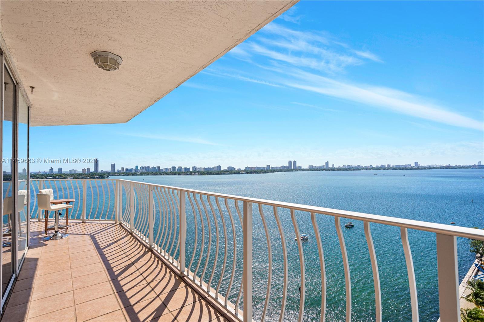 83dcefb7-3032 7601 E Treasure Dr # 1720, North Bay Village FL 33141 — #A11459663