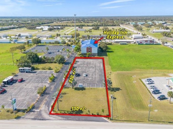 201 S. PARROTT, Okeechobee FL 34974 — #A11470433