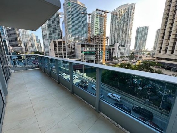 200 Biscayne Boulevard Way # 701, Miami FL 33131 — #A11826551