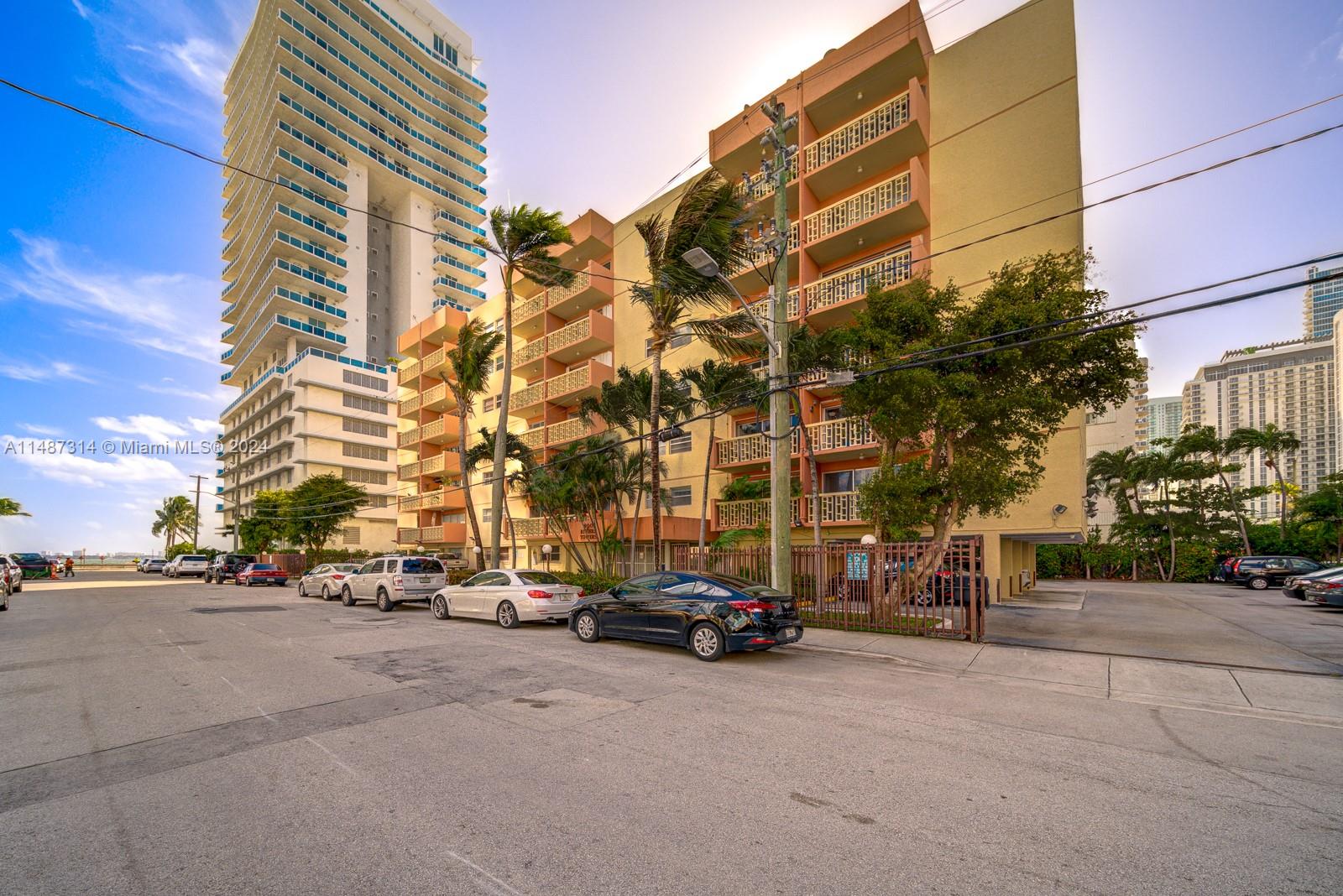83dcefb7-3074 Listing #A11487314