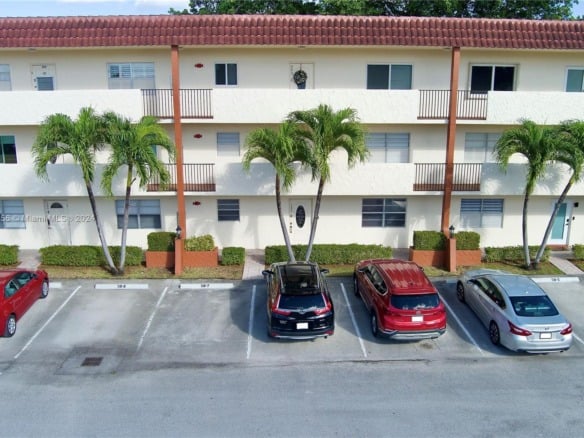 281 S Hollybrook Dr # 103, Pembroke Pines FL 33025 — #A11504156
