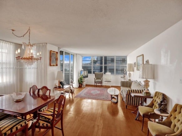 18051 Biscayne Blvd # 304, Aventura FL 33160 — #A11512092