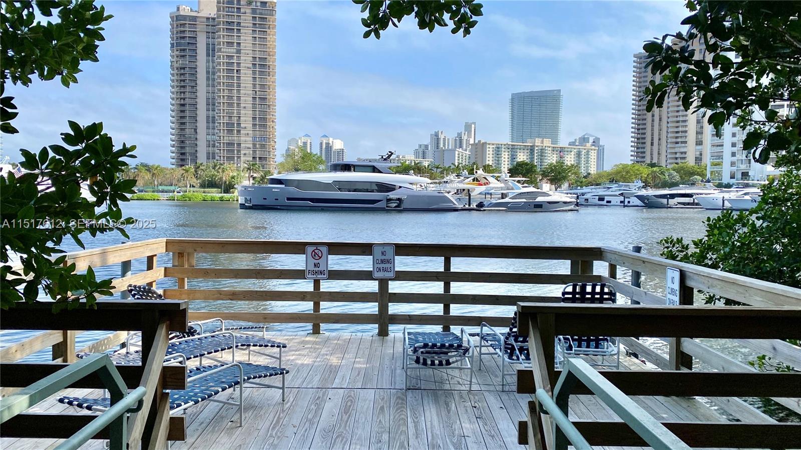 83dcefb7-3153 19901 E Country Club Dr # 2103, Aventura FL 33180 — #A11517612