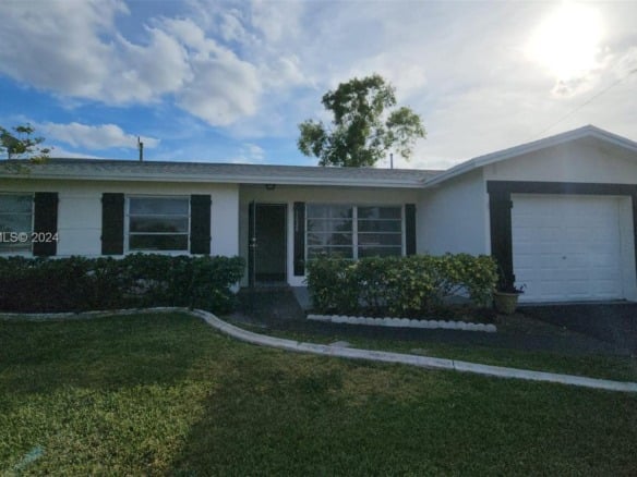 11520 NW 31st Pl, Sunrise FL 33323 — #A11531971