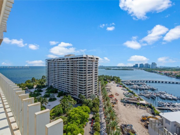 3 Grove Isle Dr # C1610, Miami FL 33133 — #A11809459