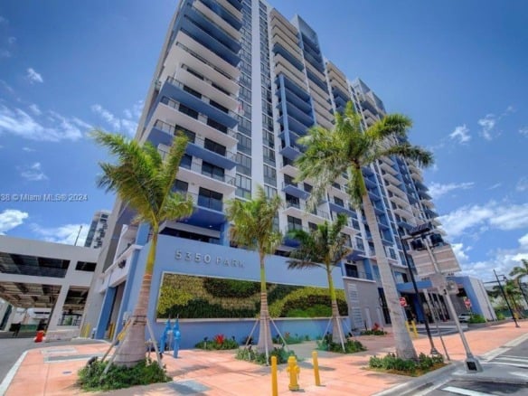 5350 NW 84th Ave # 1604, Doral FL 33166 — #A11533938
