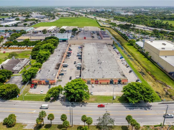 10890 QUAIL ROOST DR, Miami FL 33157 — #A11536450