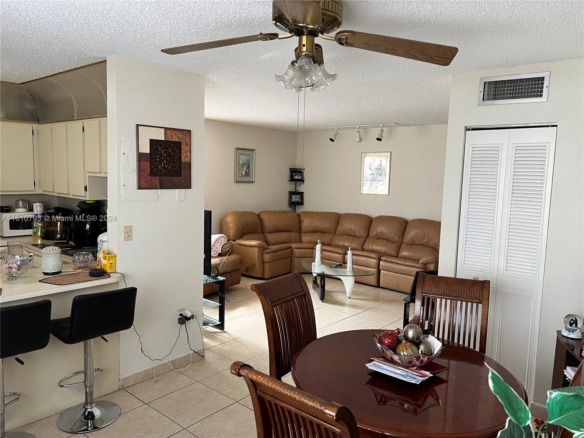 325 NW 72Av # 206, Unincorporated Dade County FL 33126 — #A11610793