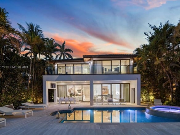401 E Rivo Alto Dr, Miami Beach FL 33139 — #A11545573