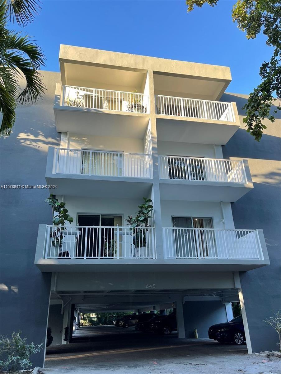 83dcefb7-3257 645 NE 121st St # 307, North Miami FL 33161 — #A11548041