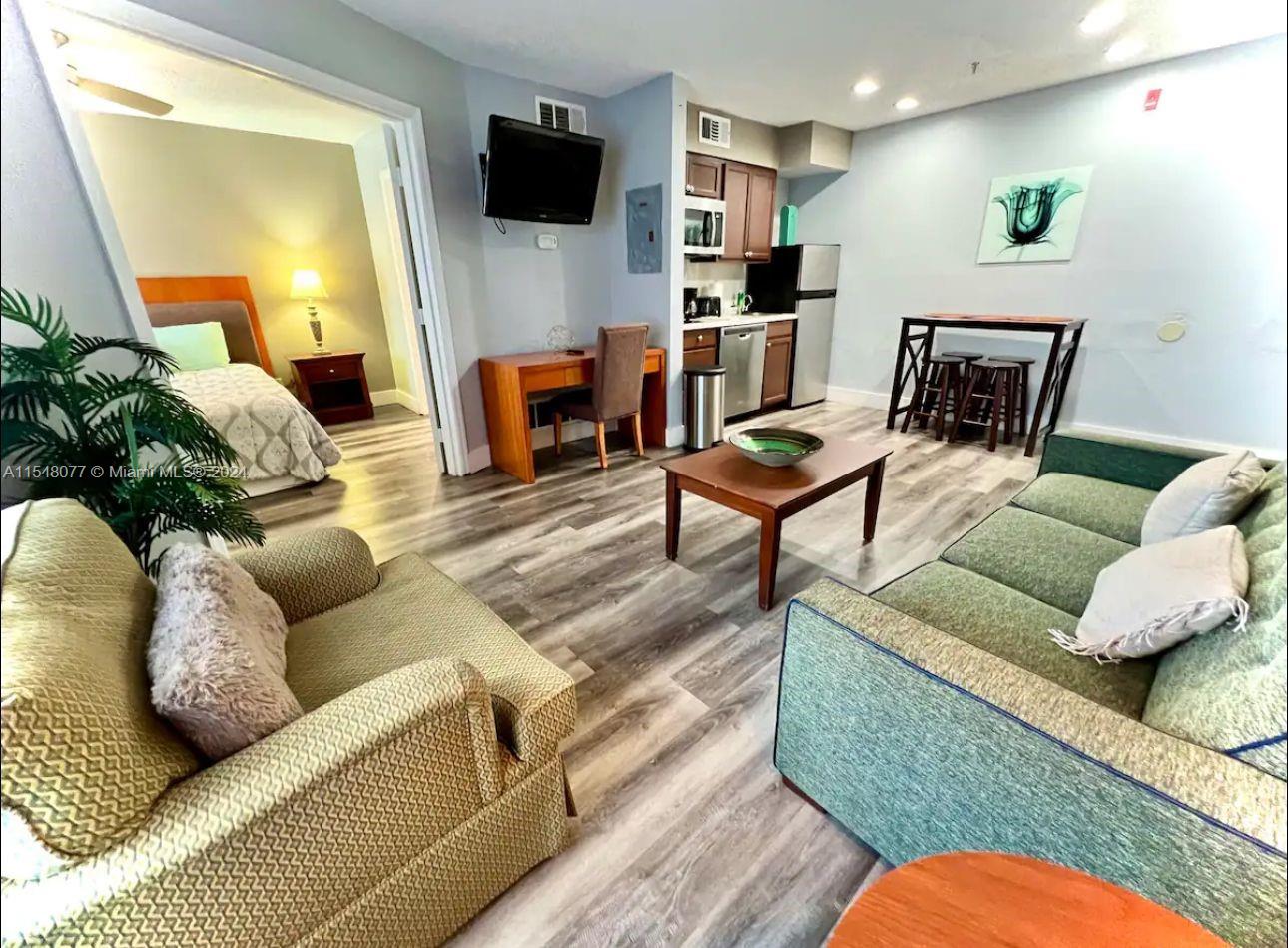 83dcefb7-3258 3100 PARKWAY # 617, Kissimmee FL 34747 — #A11548077
