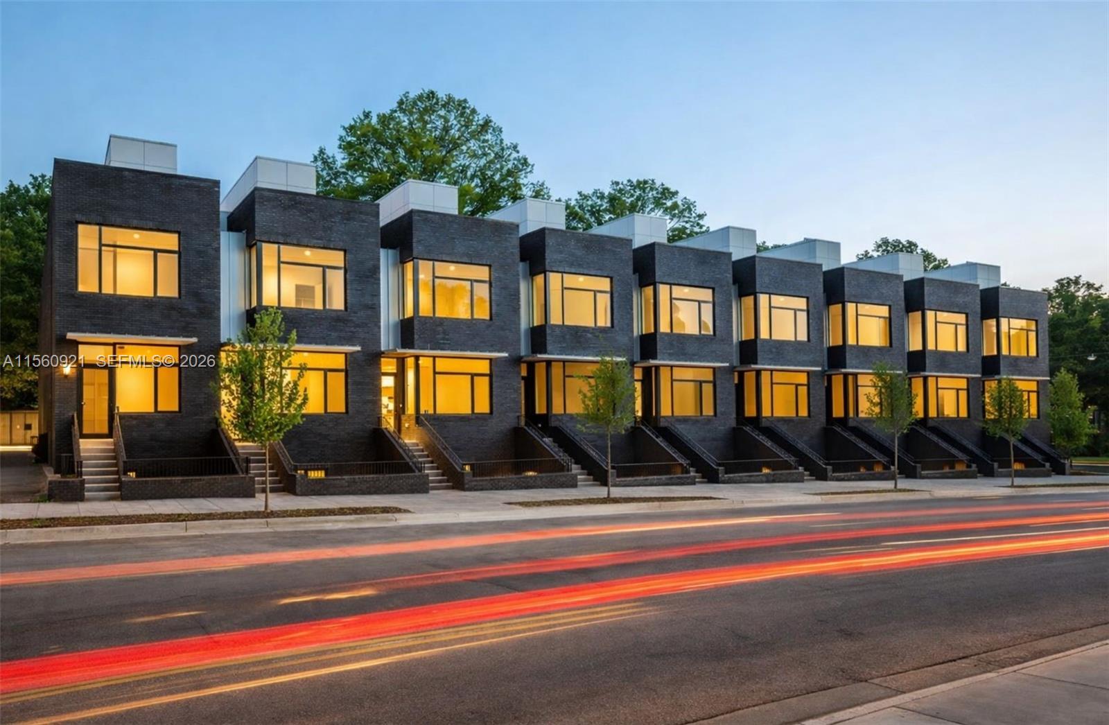 83dcefb7-3320 Listing #A11560921