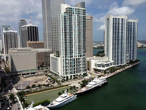 475 BRICKELL AV # 2415, Miami FL 33131 — #A11565531