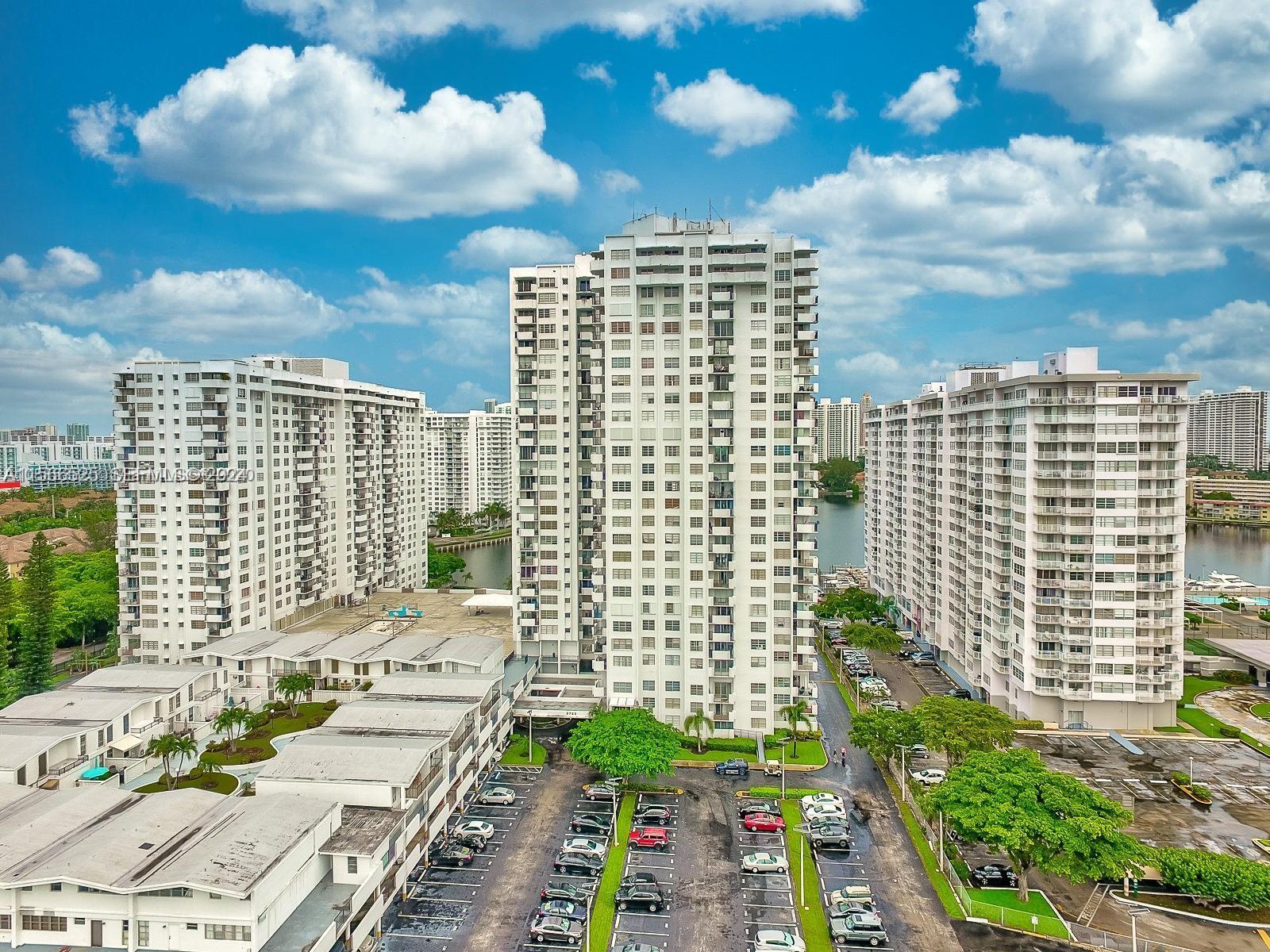 O 2750 NE 183rd St # 1107, Aventura FL 33160 — #A11566525