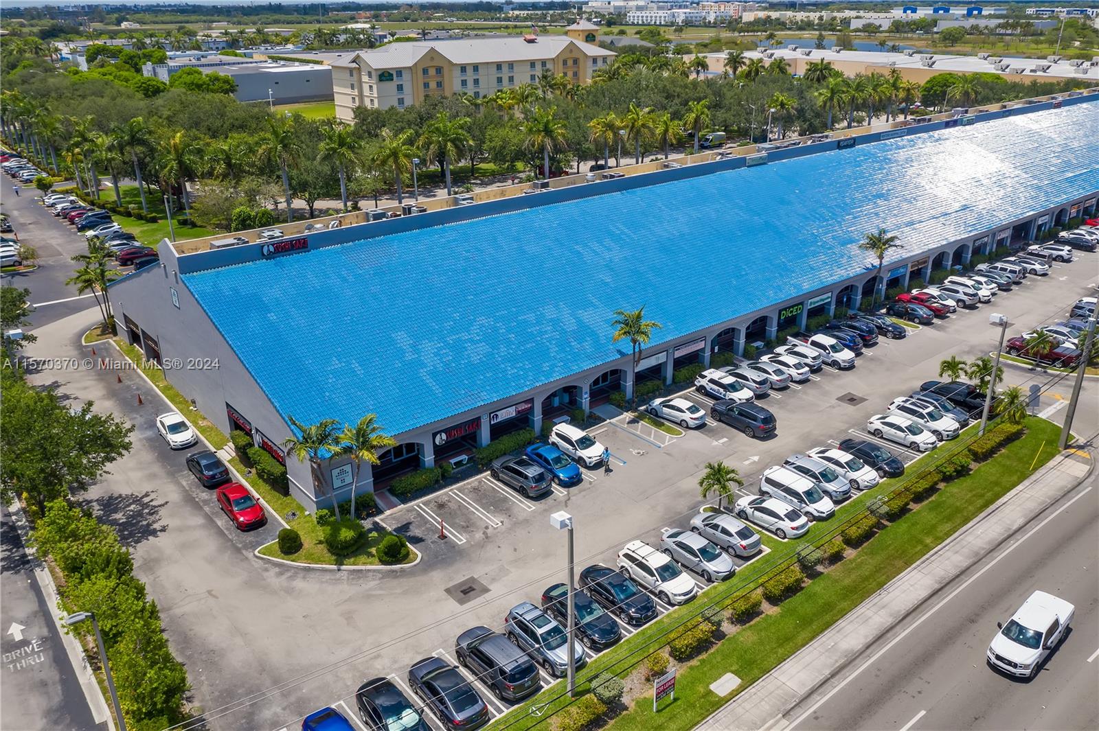 83dcefb7-3362 Listing #A11570370