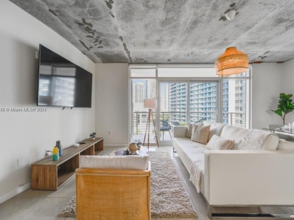 3250 NE 1st Ave # 901, Miami FL 33137 — #A11575272