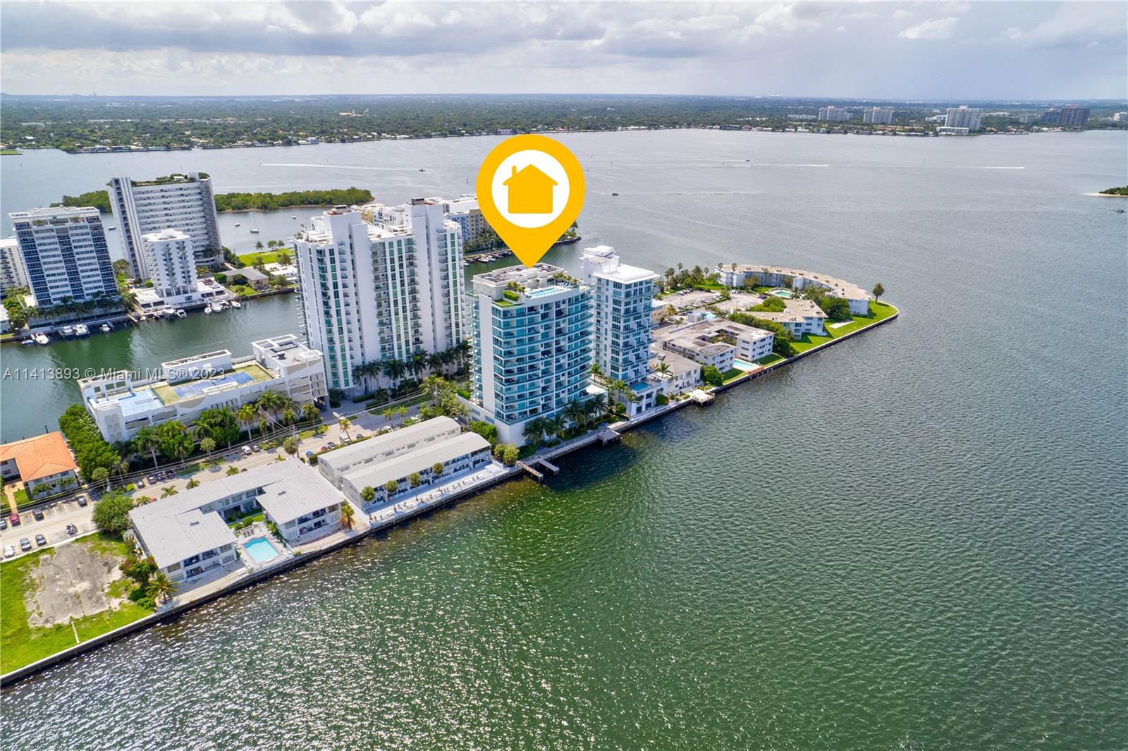 83dcefb7-341 7935 East Dr # 1204, North Bay Village FL 33141 — #A11413893