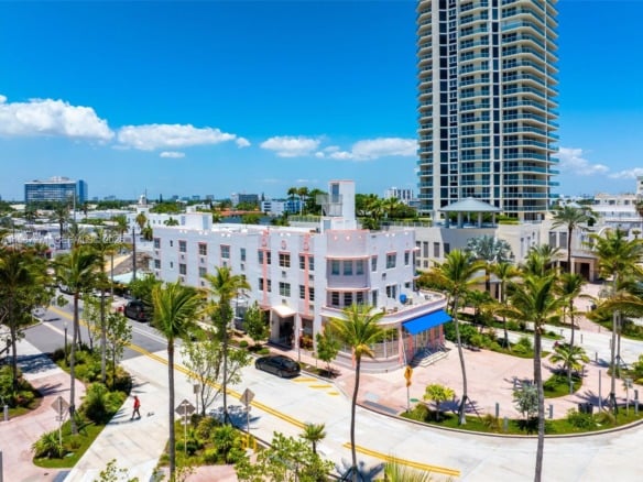 7300 Ocean Ter, Miami Beach FL 33141 — #A11587271
