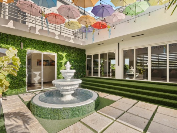 13815 SW 38th St, Miami FL 33175 — #A11830145