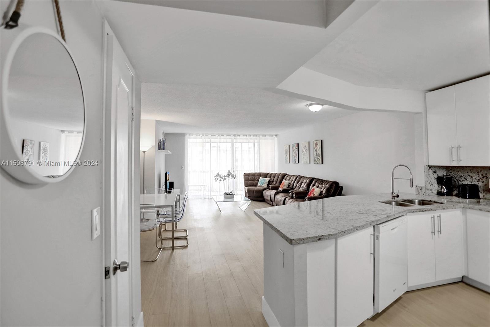 83dcefb7-3496 1770 NE 191st St # 1, Miami FL 33179 — #A11598791