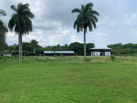 22750 SW 154th ave, Miami FL 33170 — #A11608050