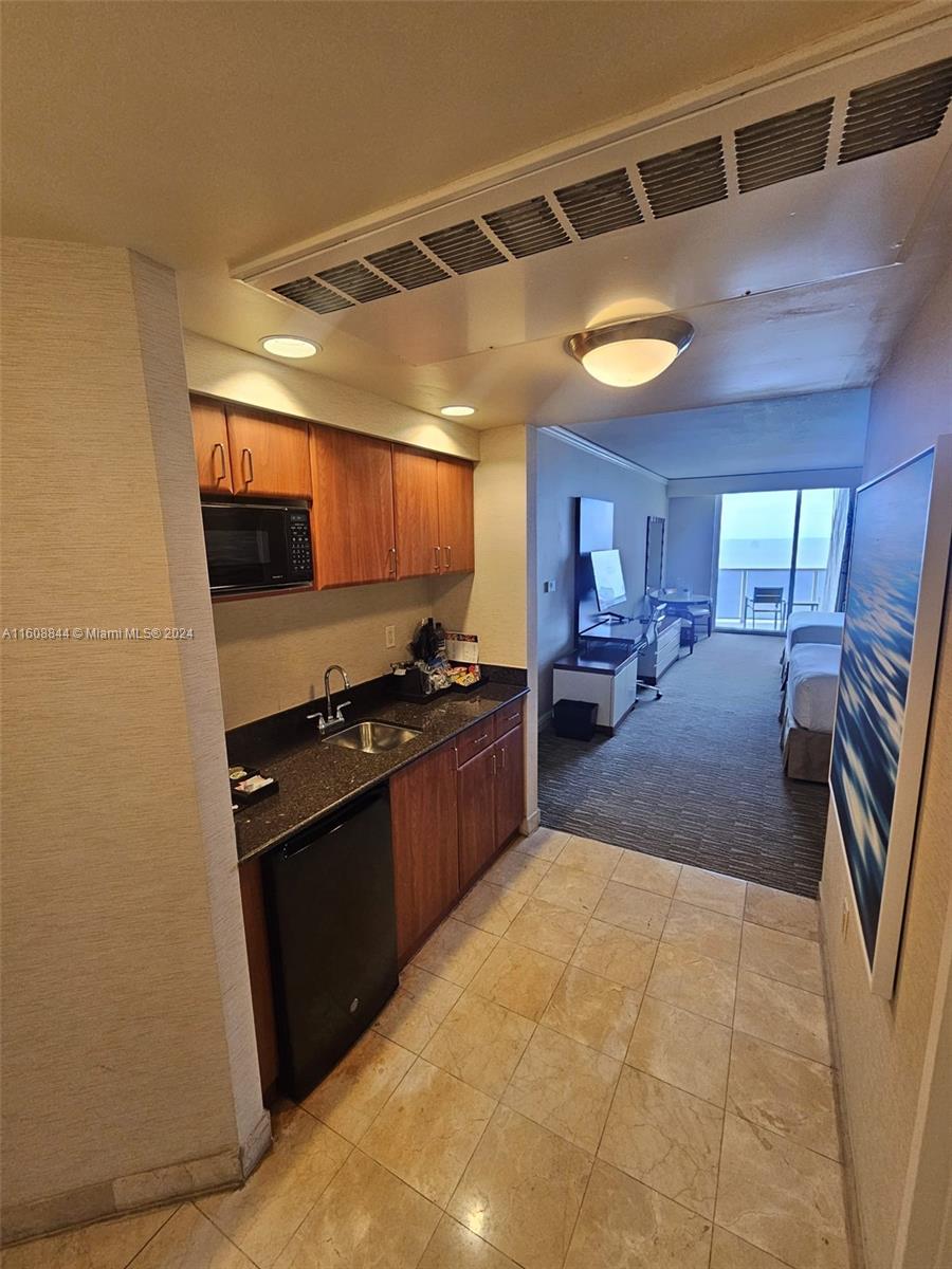 83dcefb7-3552 18001 Collins Ave # 2610, Sunny Isles Beach FL 33160 — #A11608844