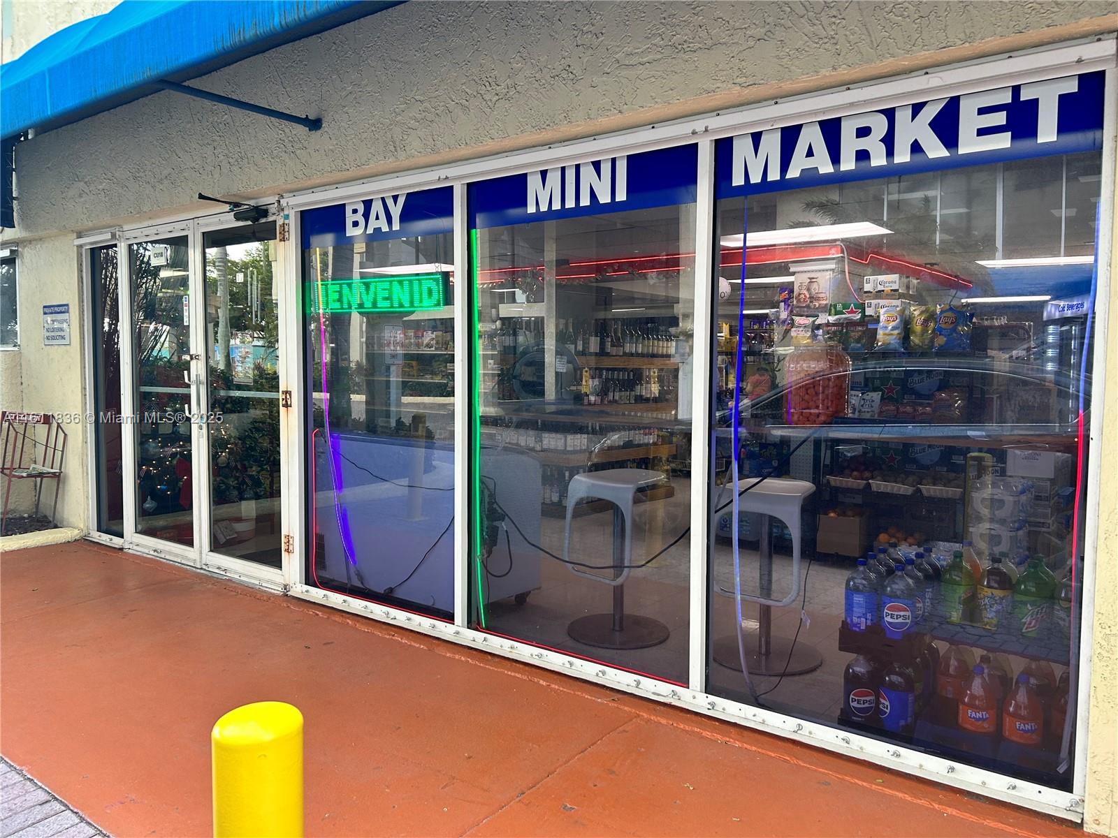 83dcefb7-3568 7601 E Treasure Dr, North Bay Village FL 33141 — #A11611836