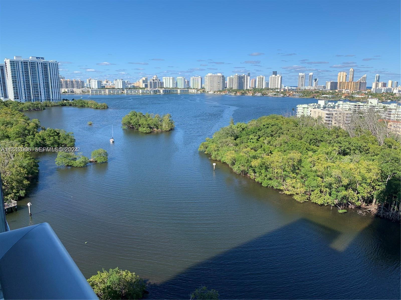 83dcefb7-3569 16385 Biscayne Blvd # 1418, North Miami Beach FL 33160 — #A11612006