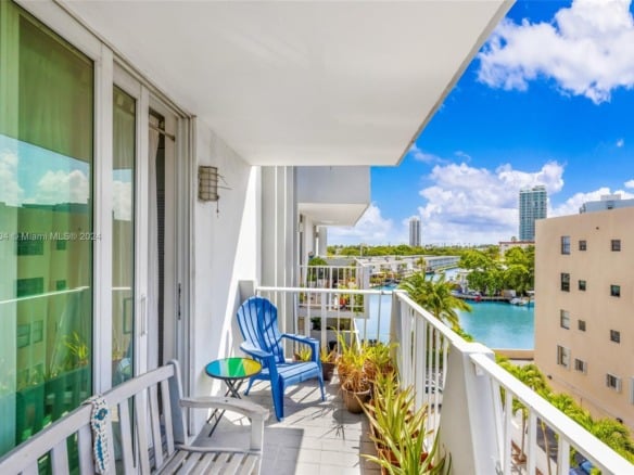 7133 Bay Dr # 503, Miami Beach FL 33141 — #A11625604