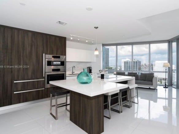 851 NE 1st Ave # 1710, Miami FL 33132 — #A11636668