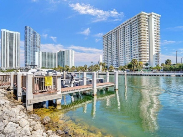 400 Kings Point Dr # 320, Sunny Isles Beach FL 33160 — #A11638449