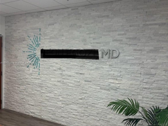 Listing #A11642580