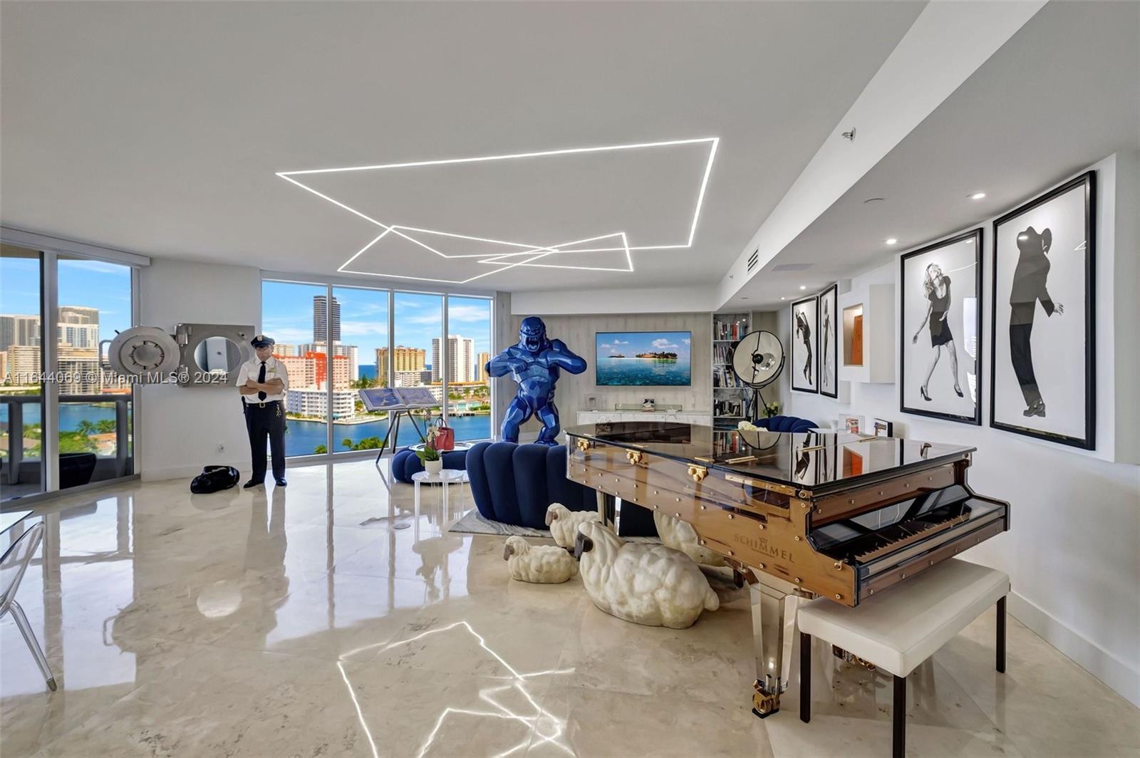 83dcefb7-3733 21200 Point Pl # 1204, Aventura FL 33180 — #A11644069
