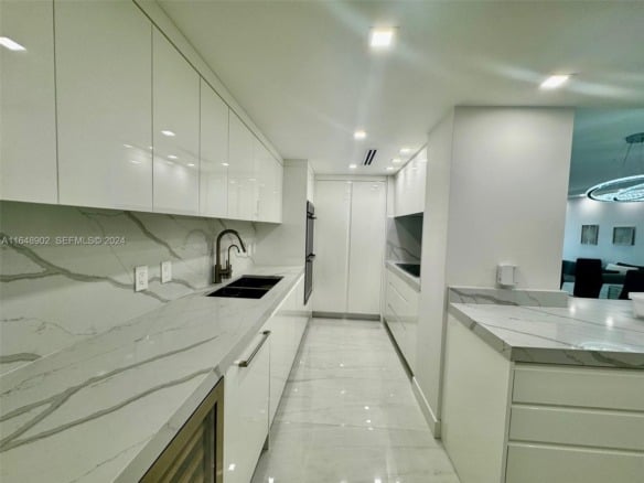 9801 Collins Ave # 5U, Bal Harbour FL 33154 — #A11648902