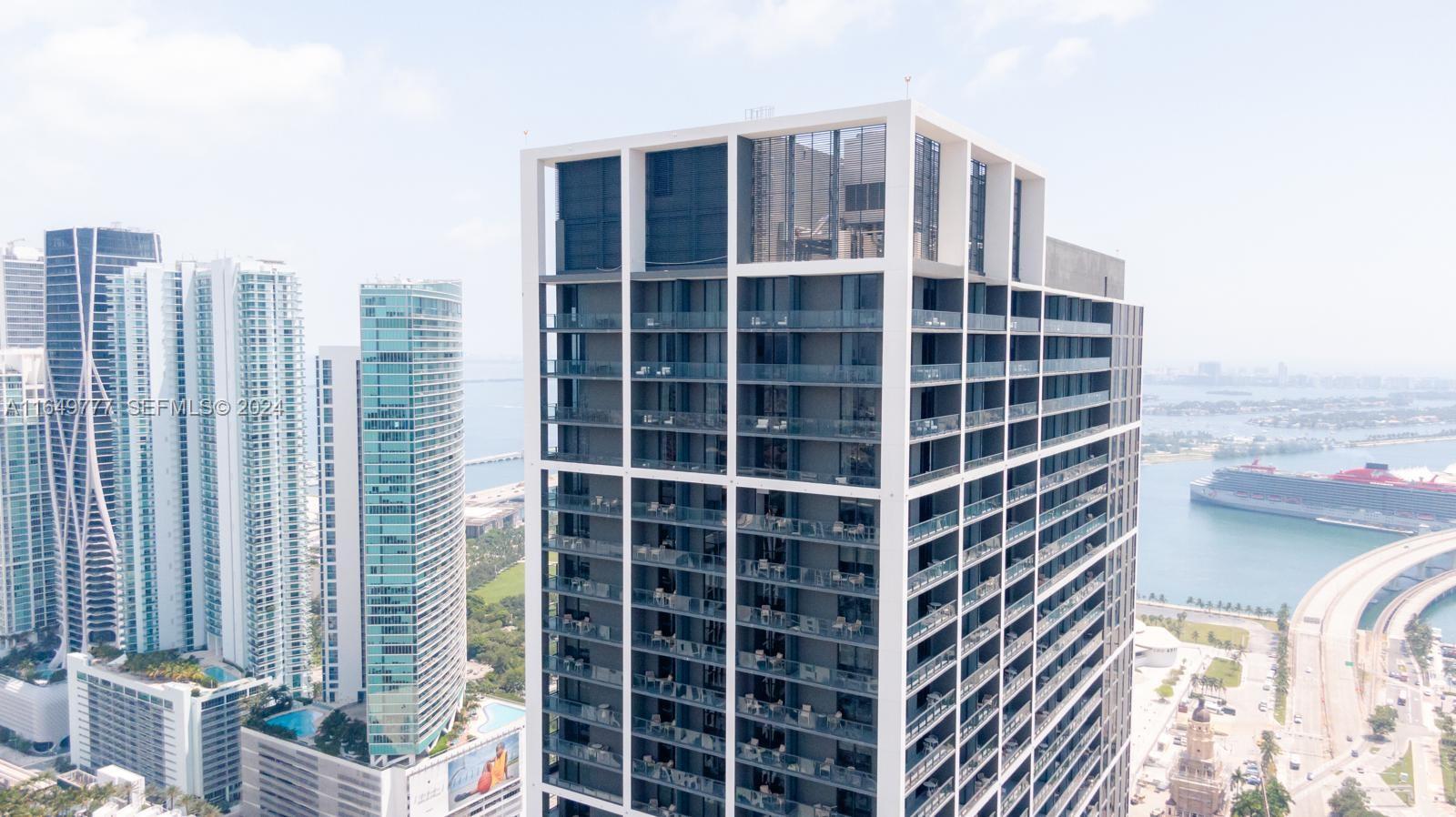 83dcefb7-3765 601 NE 1 Ave # 4704, Miami FL 33132 — #A11649777