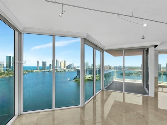3370 Hidden Bay Dr # 2708, Aventura FL 33180 — #A11654368