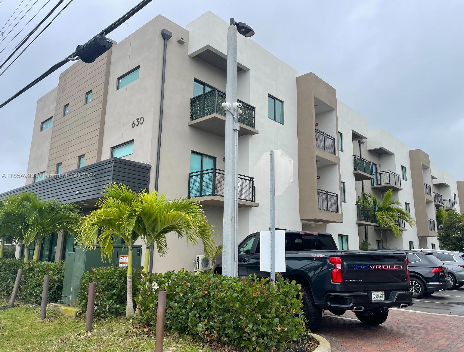 640 W 18th St # 107, Hialeah FL 33010 — #A11654990