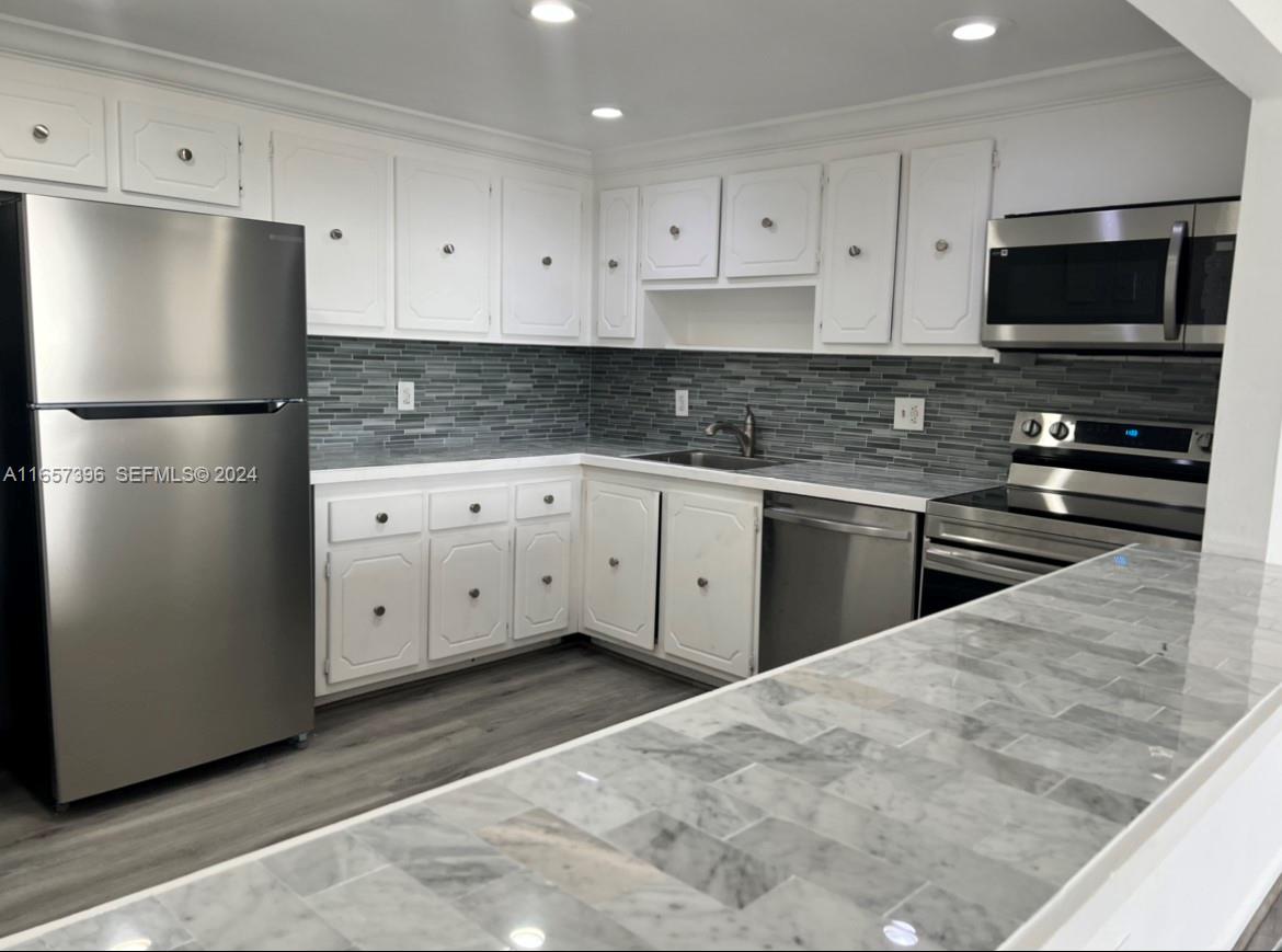 83dcefb7-3806 13499 Biscayne Blvd # 1205, North Miami FL 33181 — #A11657396