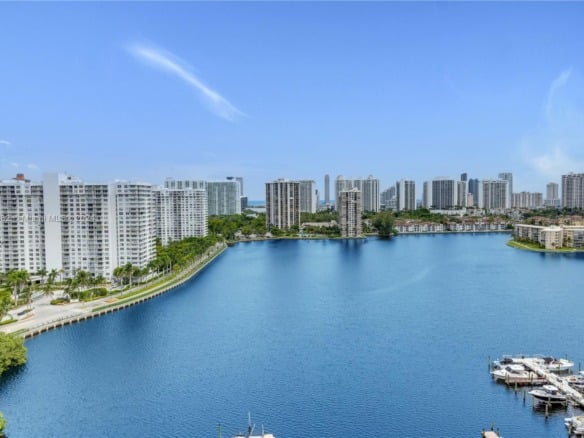 2750 NE 183rd St # 1910, Aventura FL 33160 — #A11667582