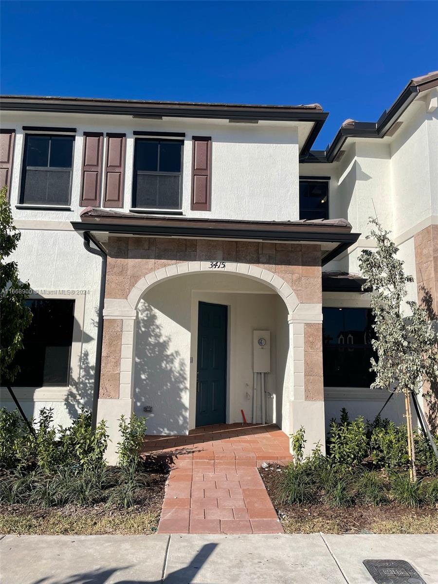 83dcefb7-3879 3415 W 112th Ter, Hialeah FL 33018 — #A11668900