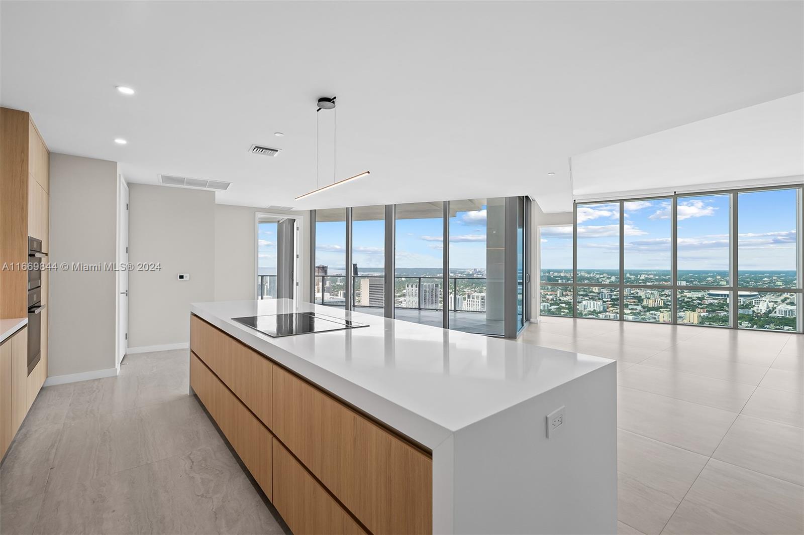83dcefb7-3887 851 NE 1st Ave # 5412, Miami FL 33132 — #A11669844
