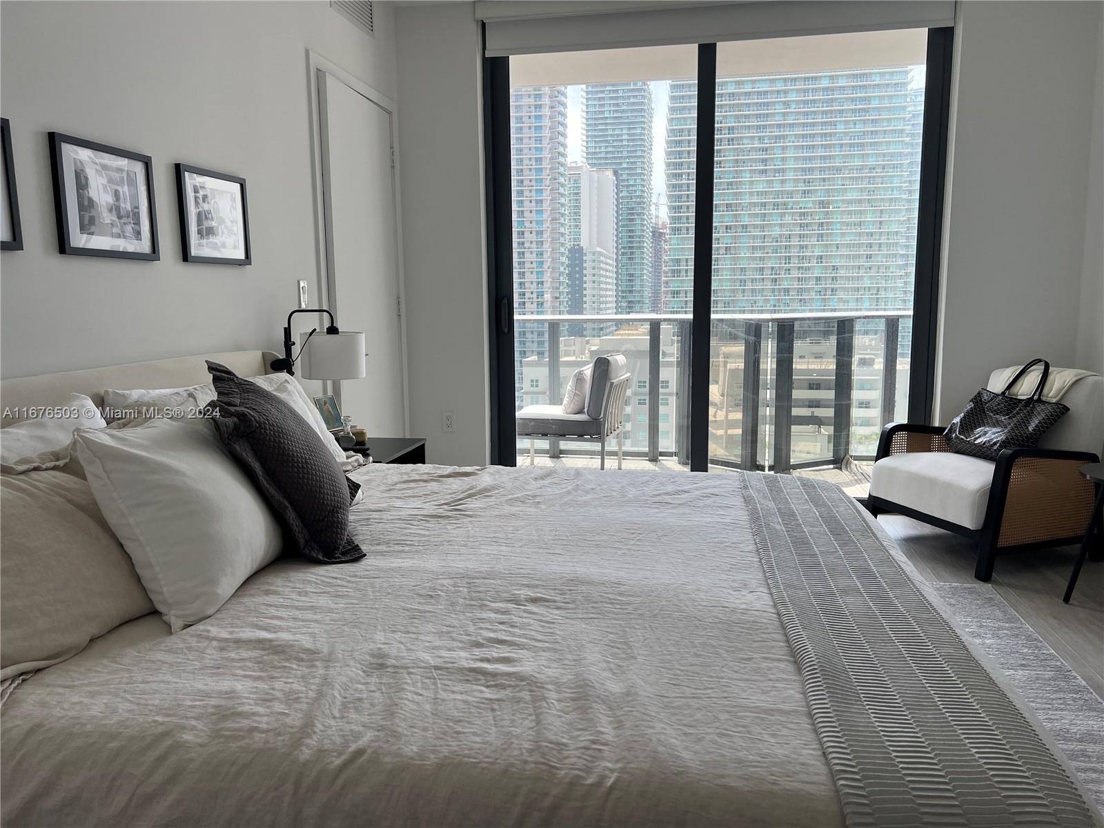 83dcefb7-3931 55 SW 9th St # 1604, Miami FL 33130 — #A11676503