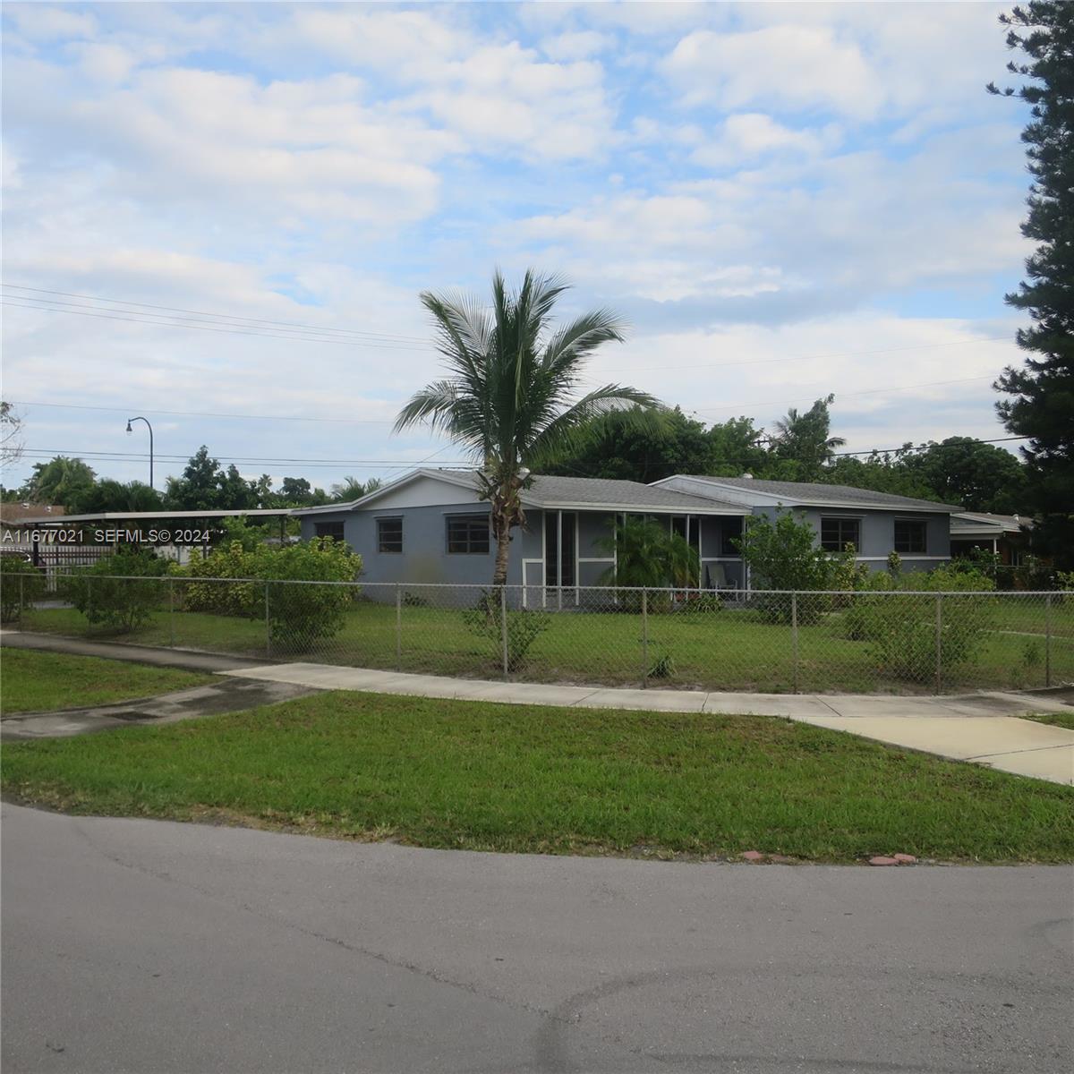 83dcefb7-3936 19021 NW 12th Ct, Miami Gardens FL 33169 — #A11677021