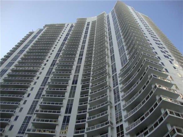 901 Brickell Key Blvd # 1701, Miami FL 33131 — #A11677901