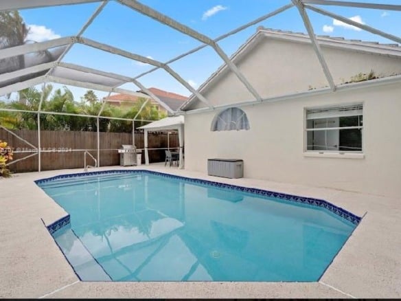 2002 Lake Breeze Ct, Wellington FL 33414 — #A11679307