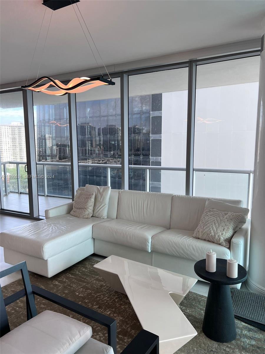 83dcefb7-3973 17121 Collins Ave # 1208, Sunny Isles Beach FL 33160 — #A11680531