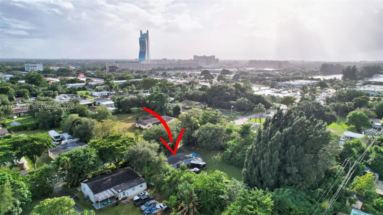 83dcefb7-3994 4381 SW 51st St, Dania Beach FL 33314 — #A11682737